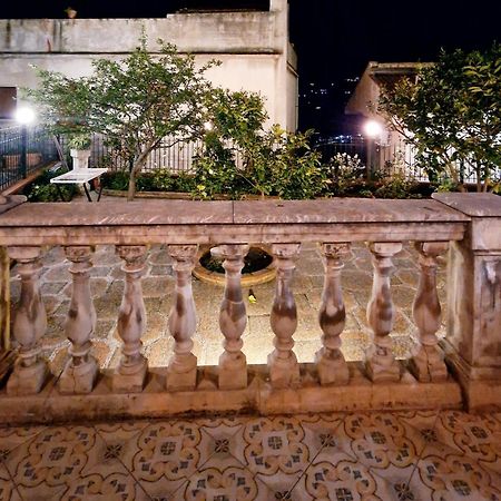 Donna Rosa - Your Home In Ταορμίνα Εξωτερικό φωτογραφία