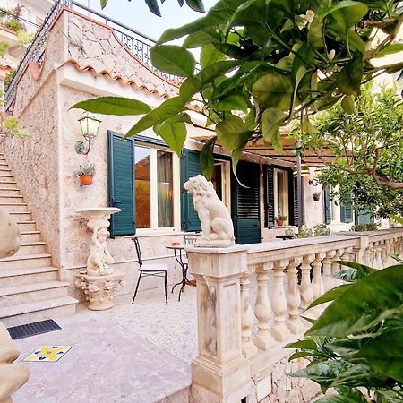 Donna Rosa - Your Home In Ταορμίνα Εξωτερικό φωτογραφία